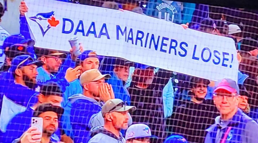 DAAAA MARINERS LOSE, DAAAA JAYS Win Game 3 with Game 4 Tonight
