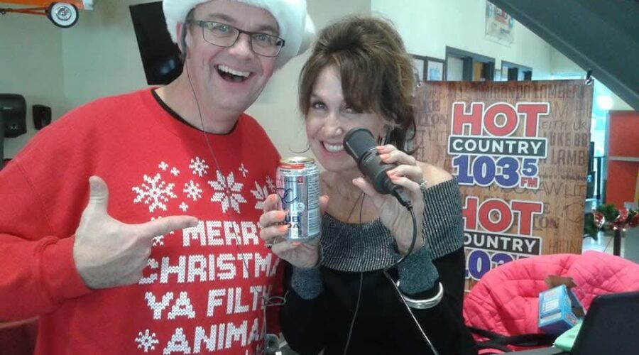 Denyse Sibley Returns to The Cars R Us Toy Drive with Hot Country 1035!