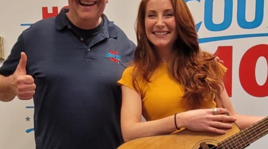 Kelsi Mayne Joined Ian In Studio for A Live Performance!