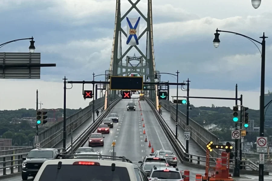 New traffic light sensors to speed up cars over Macdonald Bridge