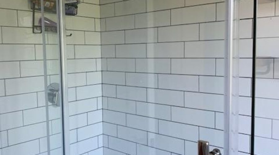 Ladies: Are you peeing in the shower? WELL, DON’T!