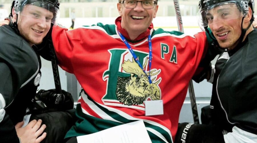 Team Canada’s Men’s and Women’s Hockey Squads Get Olympic Wins!