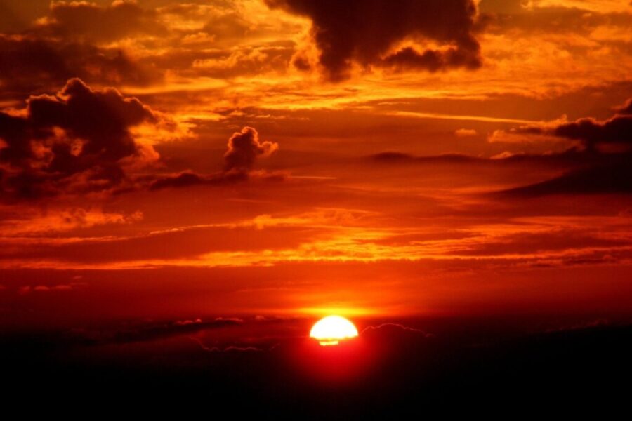 But SHOULD you take warning with a red sky in the morning?