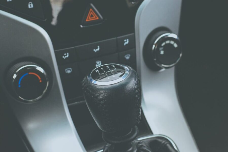 Manual transmissions are obsolete and unnecessary