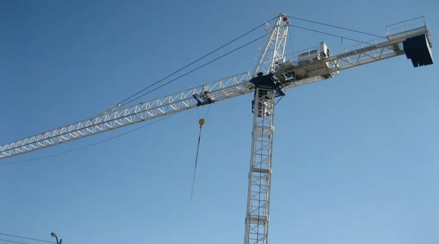 Dutch Village reopened, evacuated residents return home after crane incident