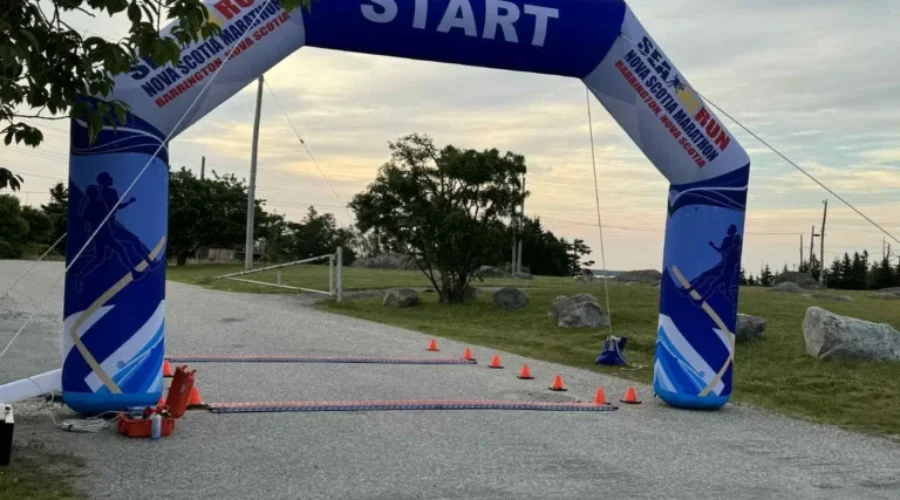 Strong winds challenge runners at 55th Nova Scotia Marathon